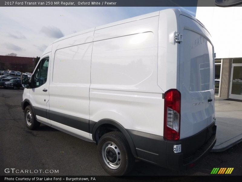 Oxford White / Pewter 2017 Ford Transit Van 250 MR Regular