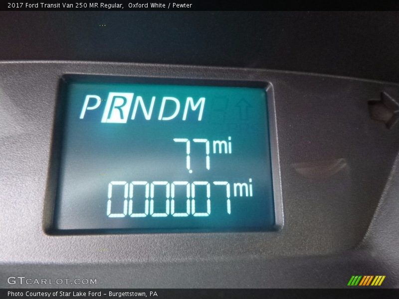 Oxford White / Pewter 2017 Ford Transit Van 250 MR Regular