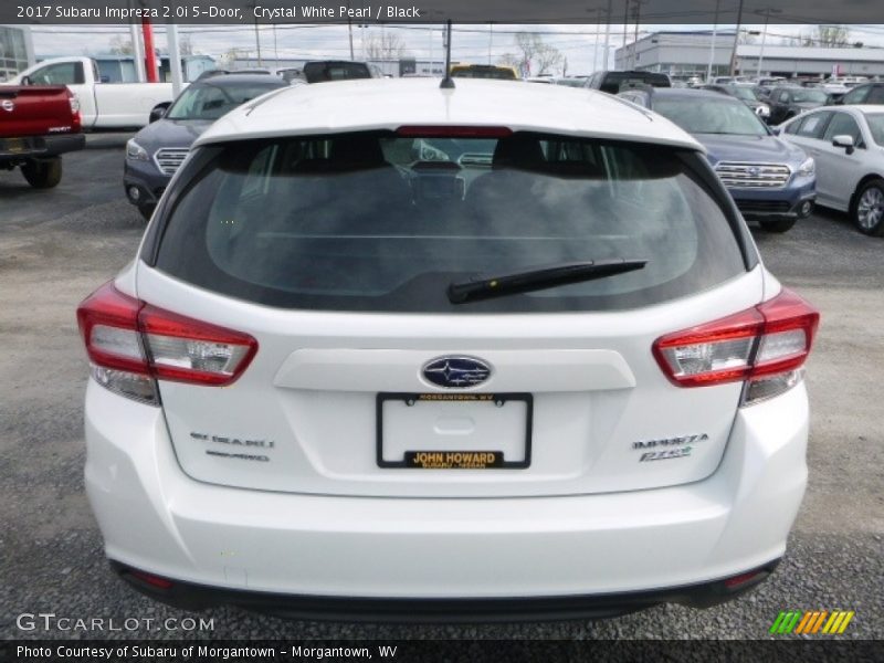Crystal White Pearl / Black 2017 Subaru Impreza 2.0i 5-Door
