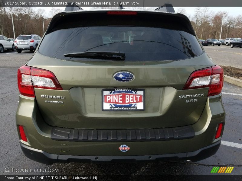 Wilderness Green Metallic / Warm Ivory 2017 Subaru Outback 3.6R Limited