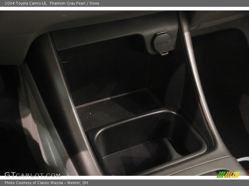 Phantom Gray Pearl / Stone 2004 Toyota Camry LE