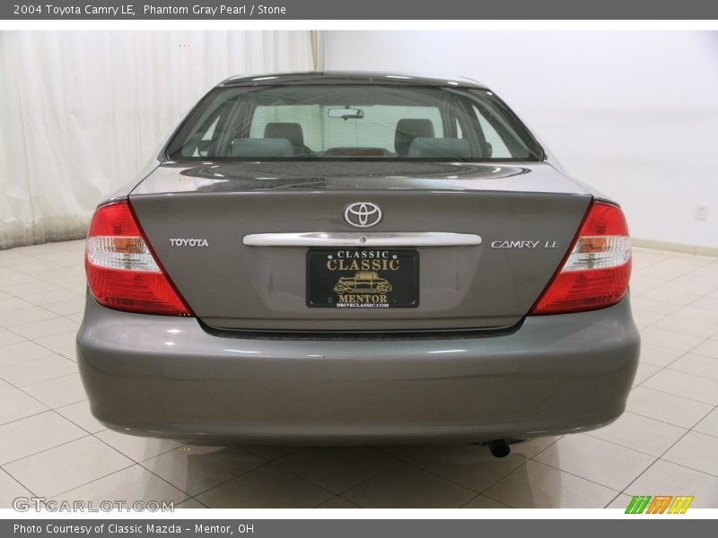 Phantom Gray Pearl / Stone 2004 Toyota Camry LE