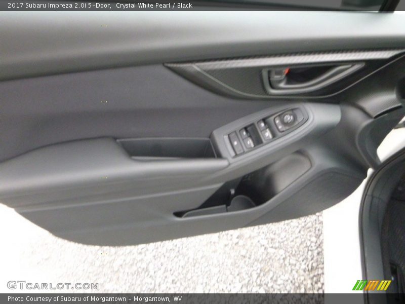 Crystal White Pearl / Black 2017 Subaru Impreza 2.0i 5-Door