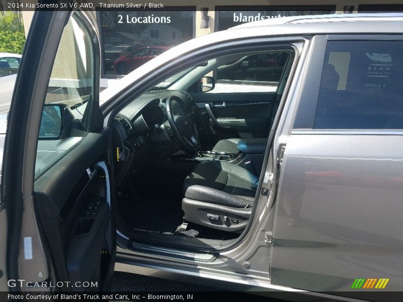 Titanium Silver / Black 2014 Kia Sorento SX V6 AWD