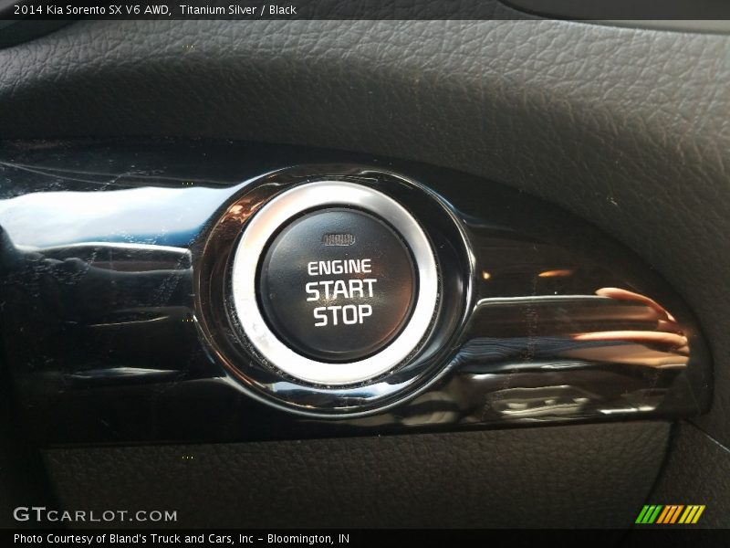 Titanium Silver / Black 2014 Kia Sorento SX V6 AWD