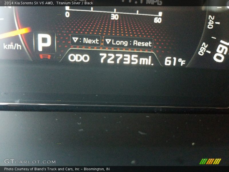 Titanium Silver / Black 2014 Kia Sorento SX V6 AWD