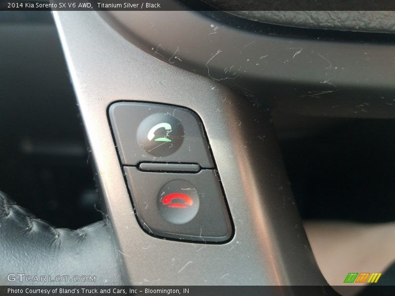 Titanium Silver / Black 2014 Kia Sorento SX V6 AWD