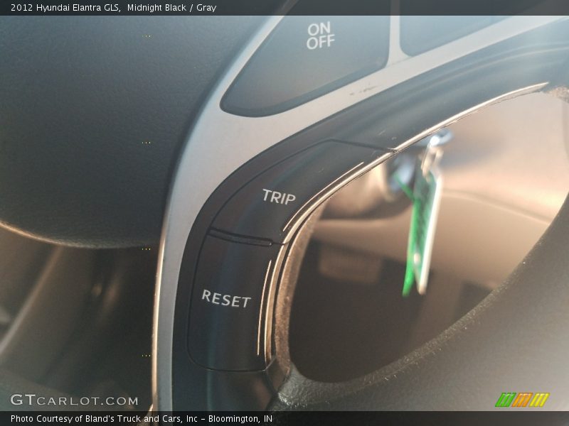 Midnight Black / Gray 2012 Hyundai Elantra GLS