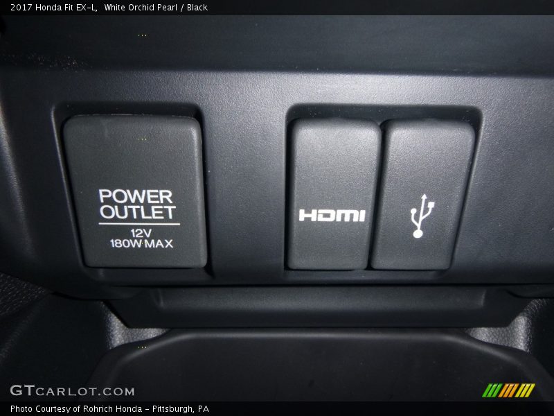 White Orchid Pearl / Black 2017 Honda Fit EX-L