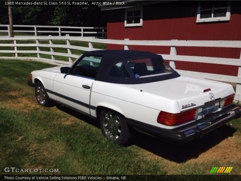 Arctic White / Black 1988 Mercedes-Benz SL Class 560 SL Roadster