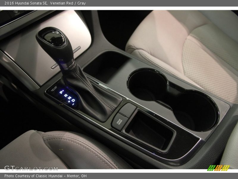 Venetian Red / Gray 2016 Hyundai Sonata SE