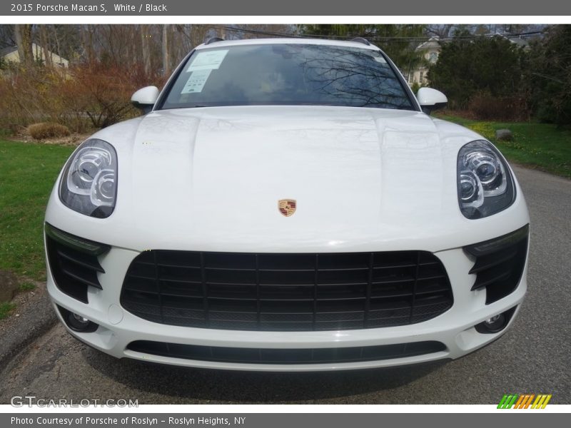 White / Black 2015 Porsche Macan S