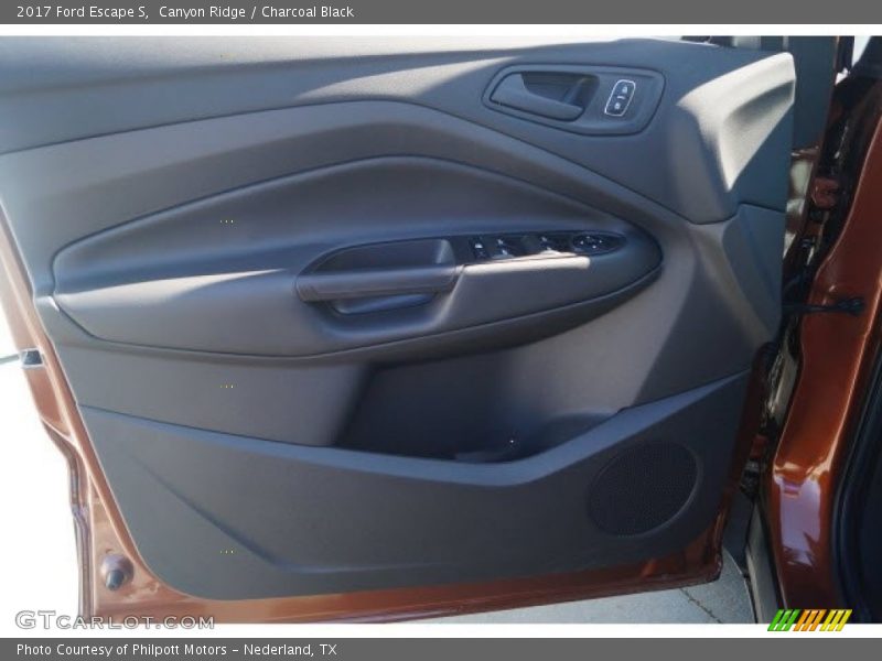 Canyon Ridge / Charcoal Black 2017 Ford Escape S