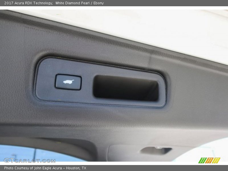White Diamond Pearl / Ebony 2017 Acura RDX Technology