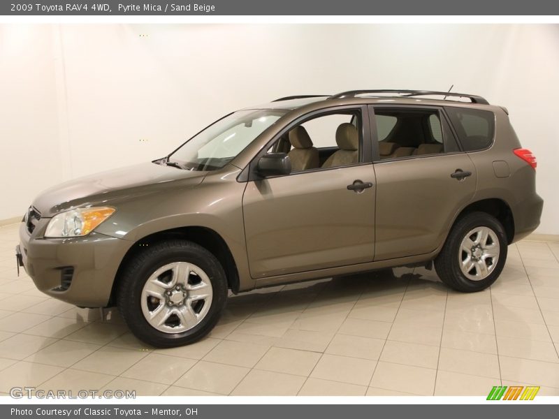 Front 3/4 View of 2009 RAV4 4WD