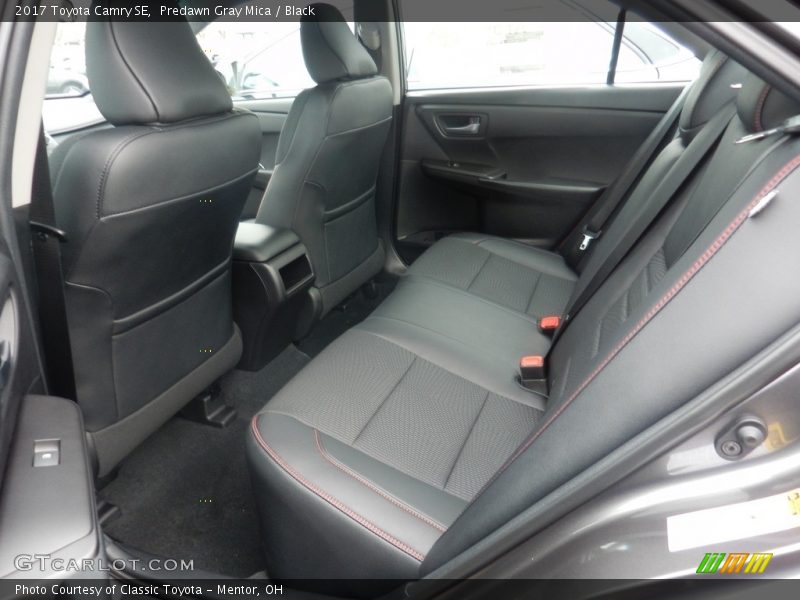 Predawn Gray Mica / Black 2017 Toyota Camry SE