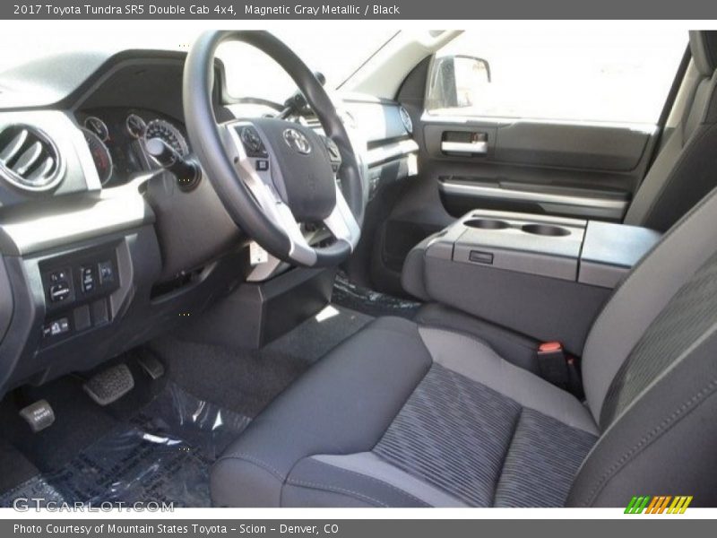 Magnetic Gray Metallic / Black 2017 Toyota Tundra SR5 Double Cab 4x4