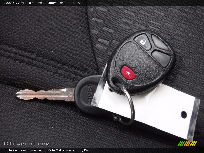 Summit White / Ebony 2007 GMC Acadia SLE AWD