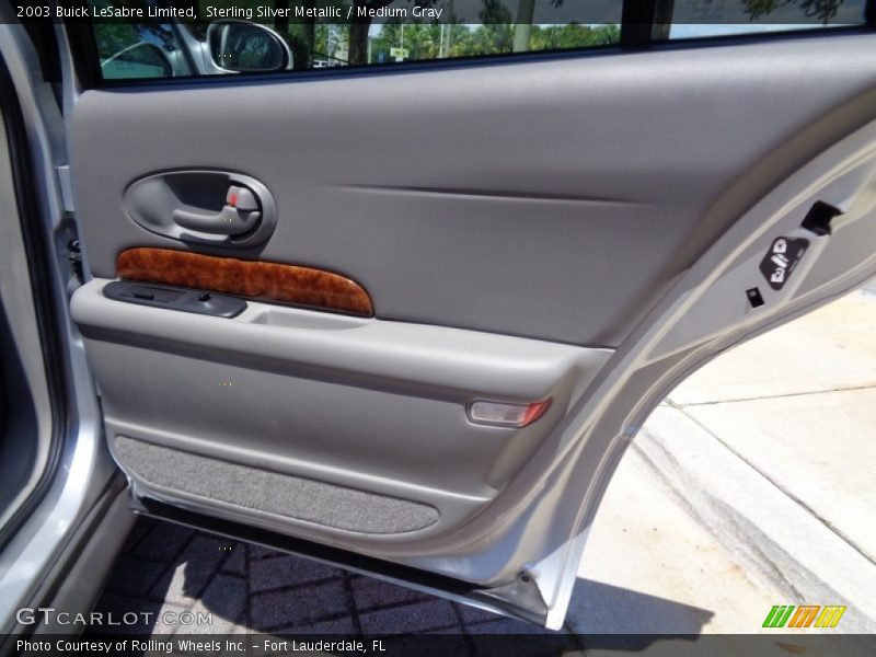 Sterling Silver Metallic / Medium Gray 2003 Buick LeSabre Limited