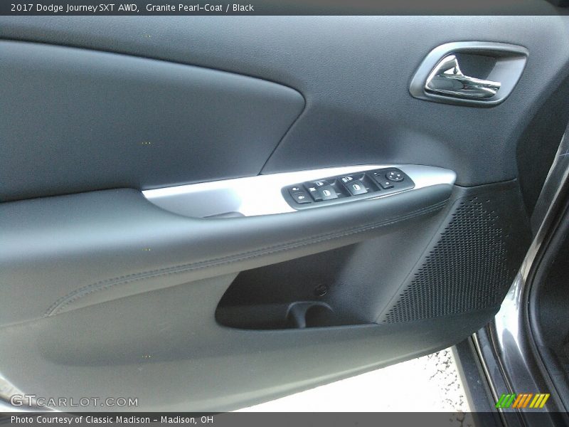 Granite Pearl-Coat / Black 2017 Dodge Journey SXT AWD