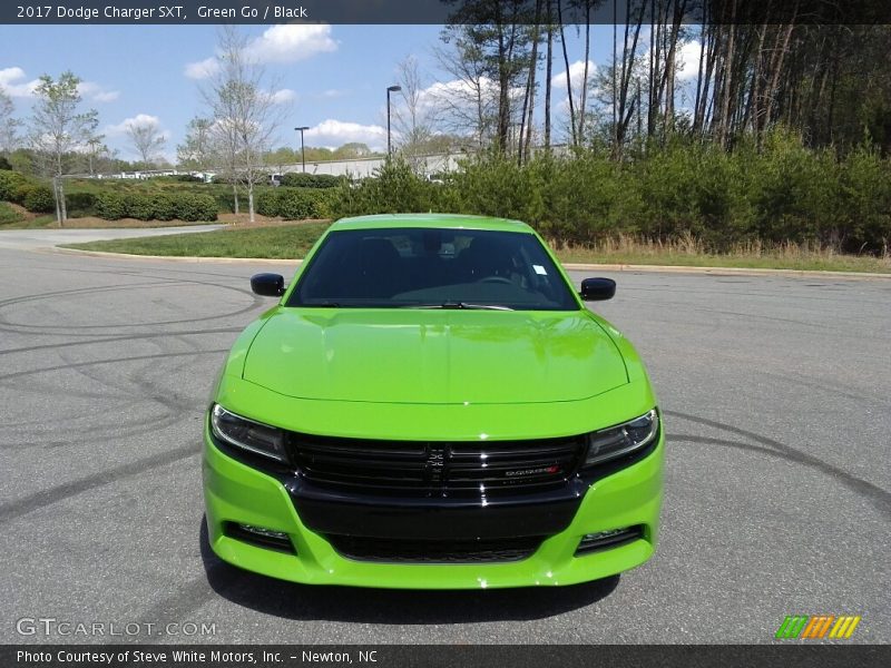 Green Go / Black 2017 Dodge Charger SXT