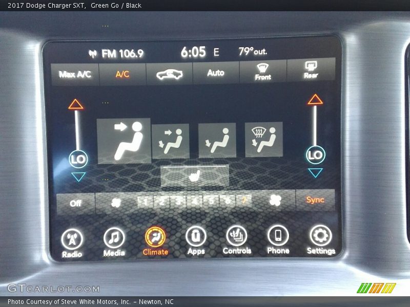 Green Go / Black 2017 Dodge Charger SXT