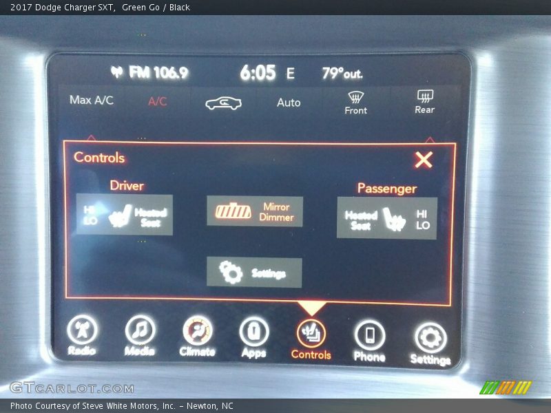 Green Go / Black 2017 Dodge Charger SXT