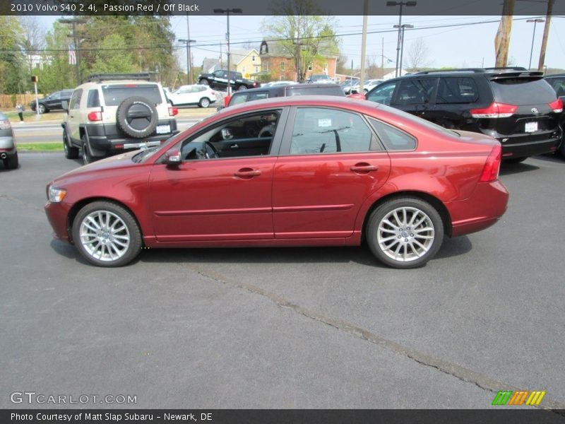 Passion Red / Off Black 2010 Volvo S40 2.4i
