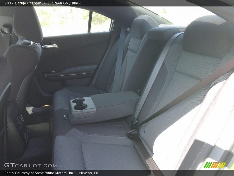 Green Go / Black 2017 Dodge Charger SXT