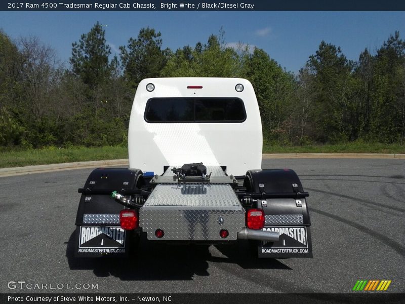 Bright White / Black/Diesel Gray 2017 Ram 4500 Tradesman Regular Cab Chassis