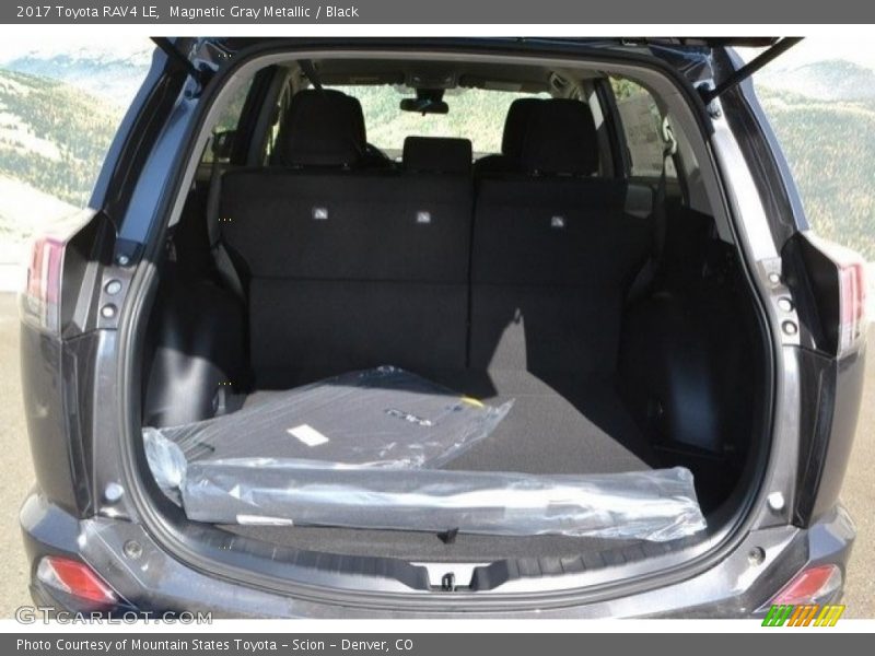 Magnetic Gray Metallic / Black 2017 Toyota RAV4 LE