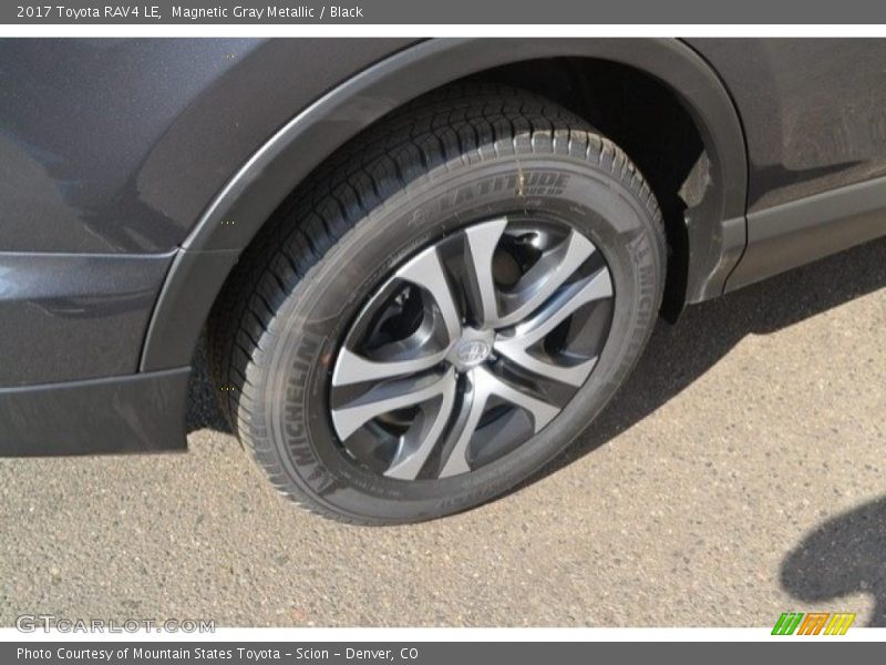 Magnetic Gray Metallic / Black 2017 Toyota RAV4 LE