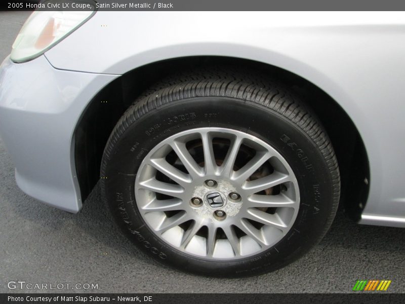 Satin Silver Metallic / Black 2005 Honda Civic LX Coupe