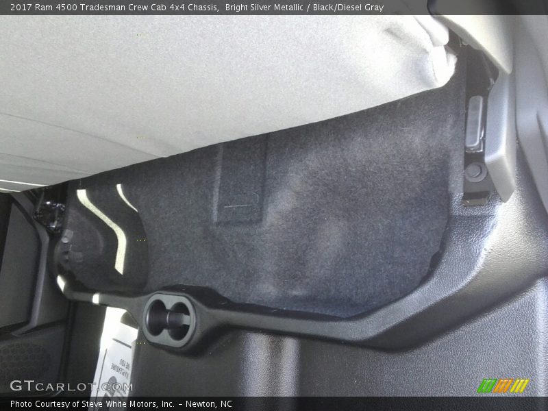 Bright Silver Metallic / Black/Diesel Gray 2017 Ram 4500 Tradesman Crew Cab 4x4 Chassis