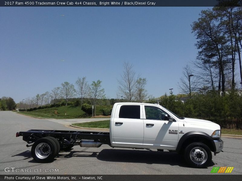 Bright White / Black/Diesel Gray 2017 Ram 4500 Tradesman Crew Cab 4x4 Chassis