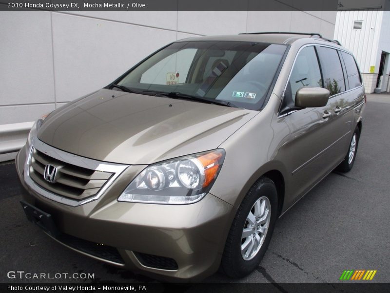 Front 3/4 View of 2010 Odyssey EX