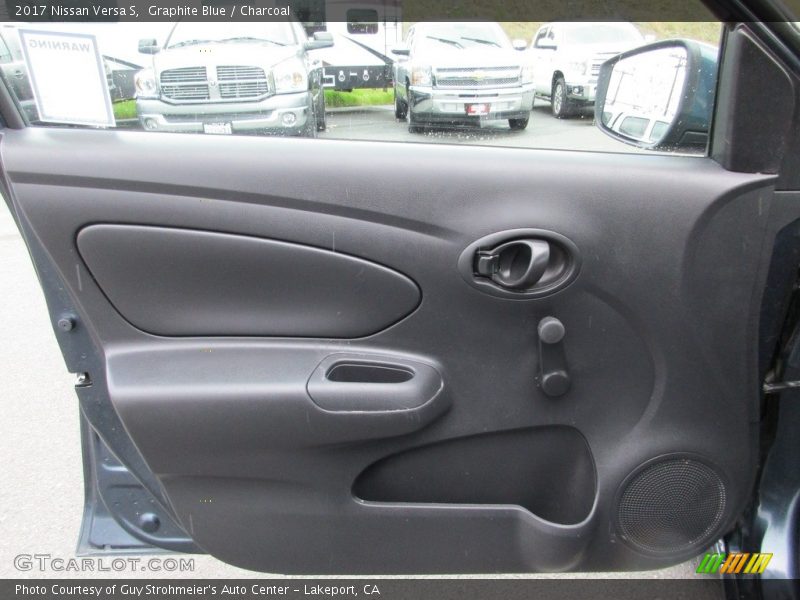 Graphite Blue / Charcoal 2017 Nissan Versa S