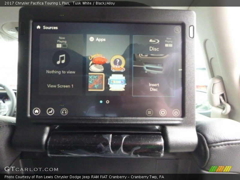 Tusk White / Black/Alloy 2017 Chrysler Pacifica Touring L Plus