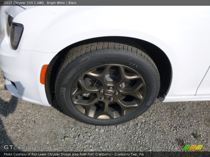 Bright White / Black 2017 Chrysler 300 S AWD