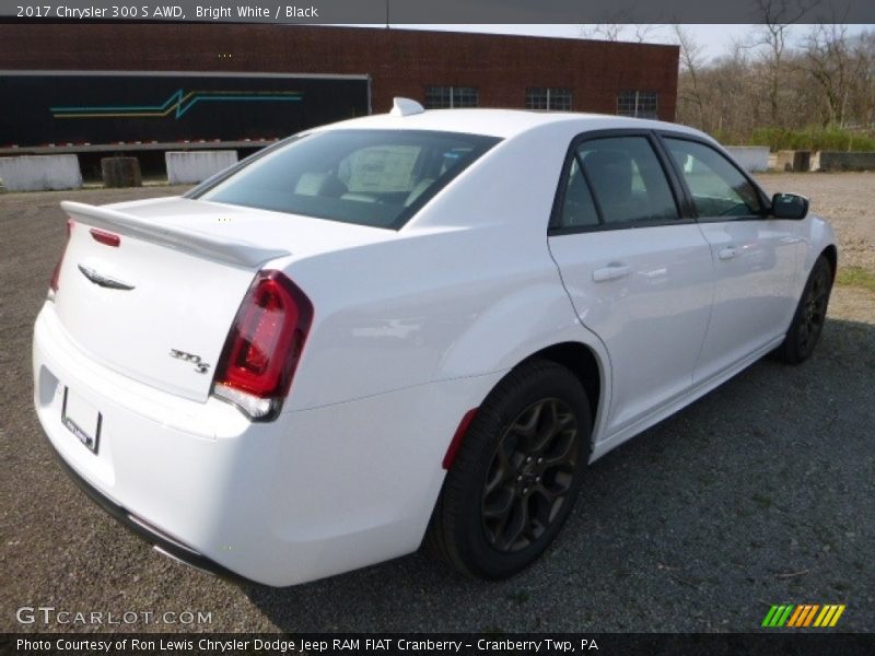 Bright White / Black 2017 Chrysler 300 S AWD
