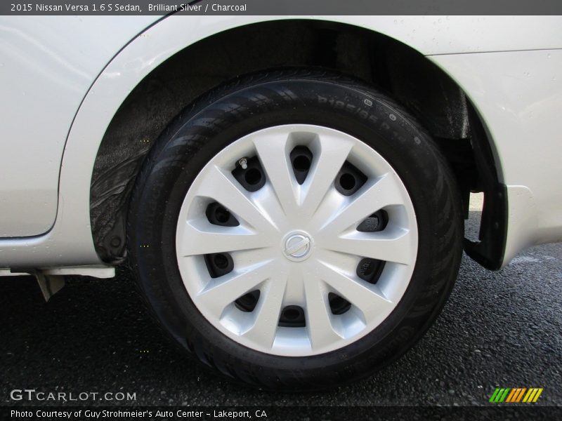 Brilliant Silver / Charcoal 2015 Nissan Versa 1.6 S Sedan