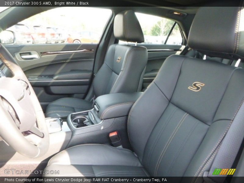 Bright White / Black 2017 Chrysler 300 S AWD