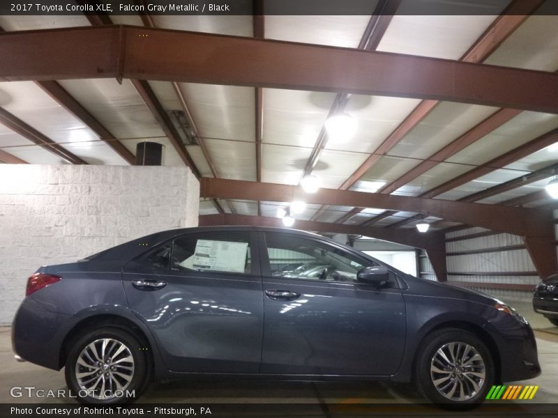 Falcon Gray Metallic / Black 2017 Toyota Corolla XLE