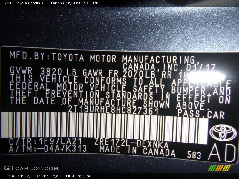 Falcon Gray Metallic / Black 2017 Toyota Corolla XLE