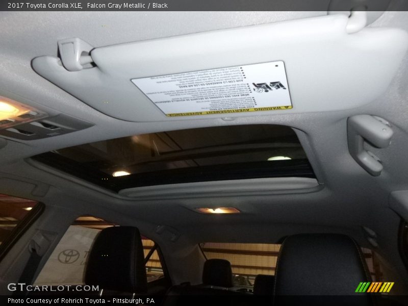 Falcon Gray Metallic / Black 2017 Toyota Corolla XLE