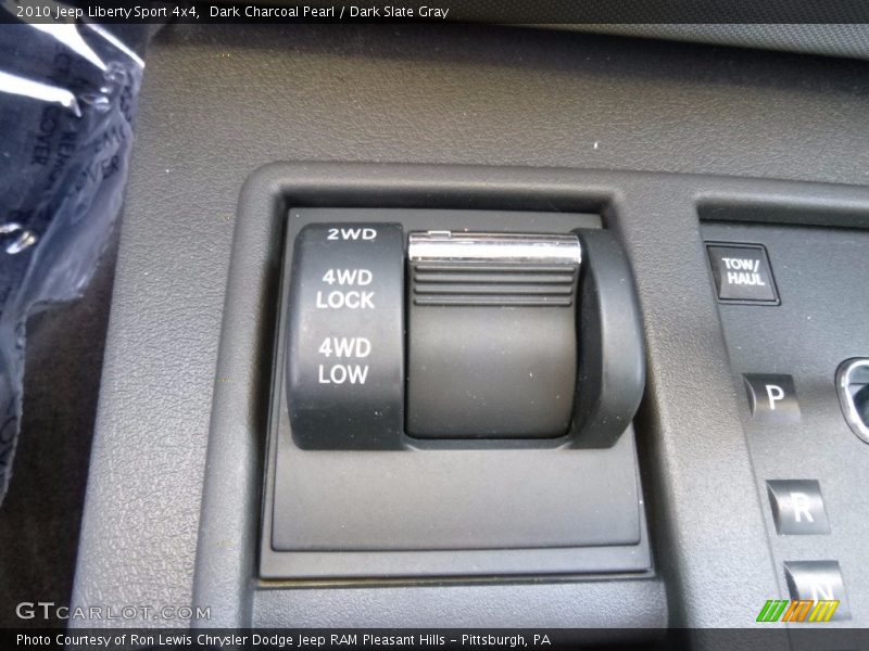 Dark Charcoal Pearl / Dark Slate Gray 2010 Jeep Liberty Sport 4x4