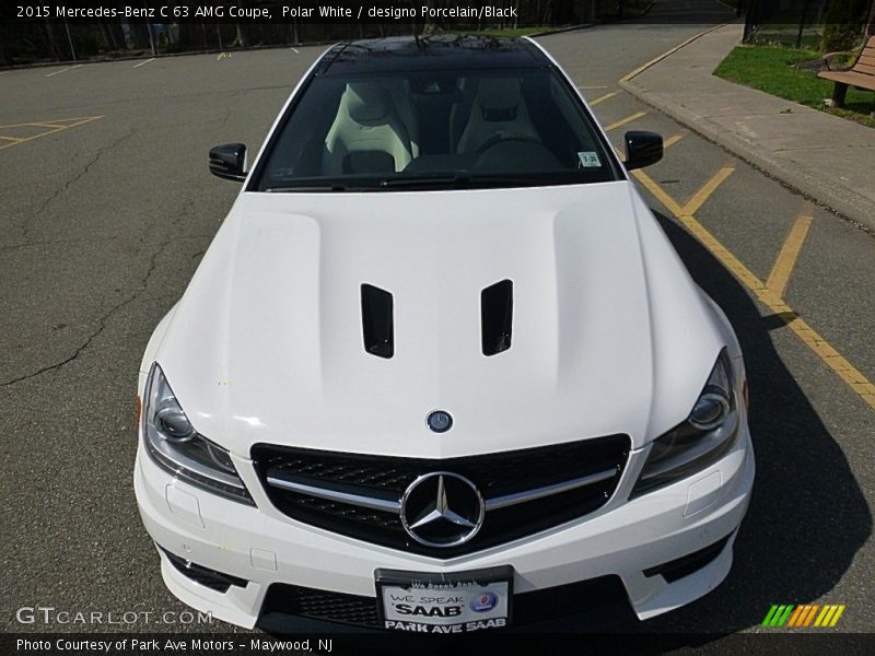 Polar White / designo Porcelain/Black 2015 Mercedes-Benz C 63 AMG Coupe