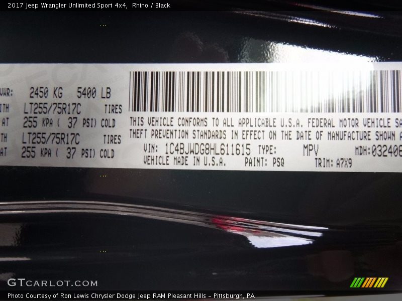 Rhino / Black 2017 Jeep Wrangler Unlimited Sport 4x4