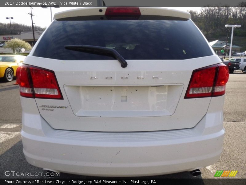 Vice White / Black 2017 Dodge Journey SE AWD