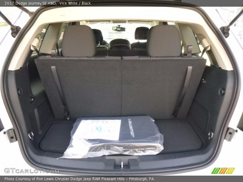 Vice White / Black 2017 Dodge Journey SE AWD